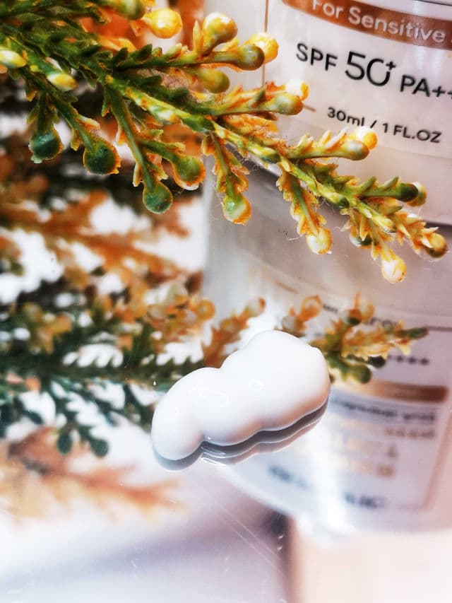 Skintific Barrier Protect Sunscreen SPF50 PA++++ review photo by mandystef