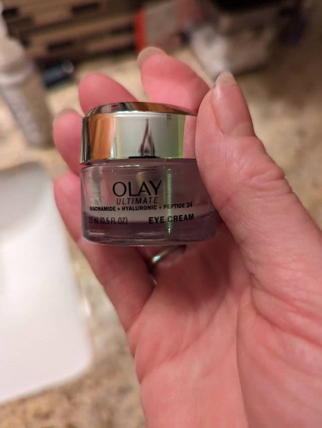 Eyes Ultimate Eye Cream product review