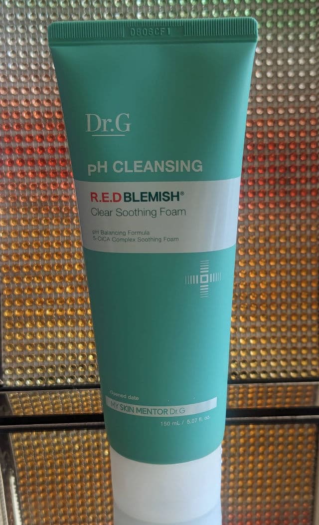 DR.G pH Cleansing Red Blemish Clear Soothing Foam review photo by SandraG