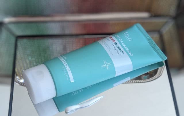 DR.G pH Cleansing Red Blemish Clear Soothing Foam review photo by SandraG