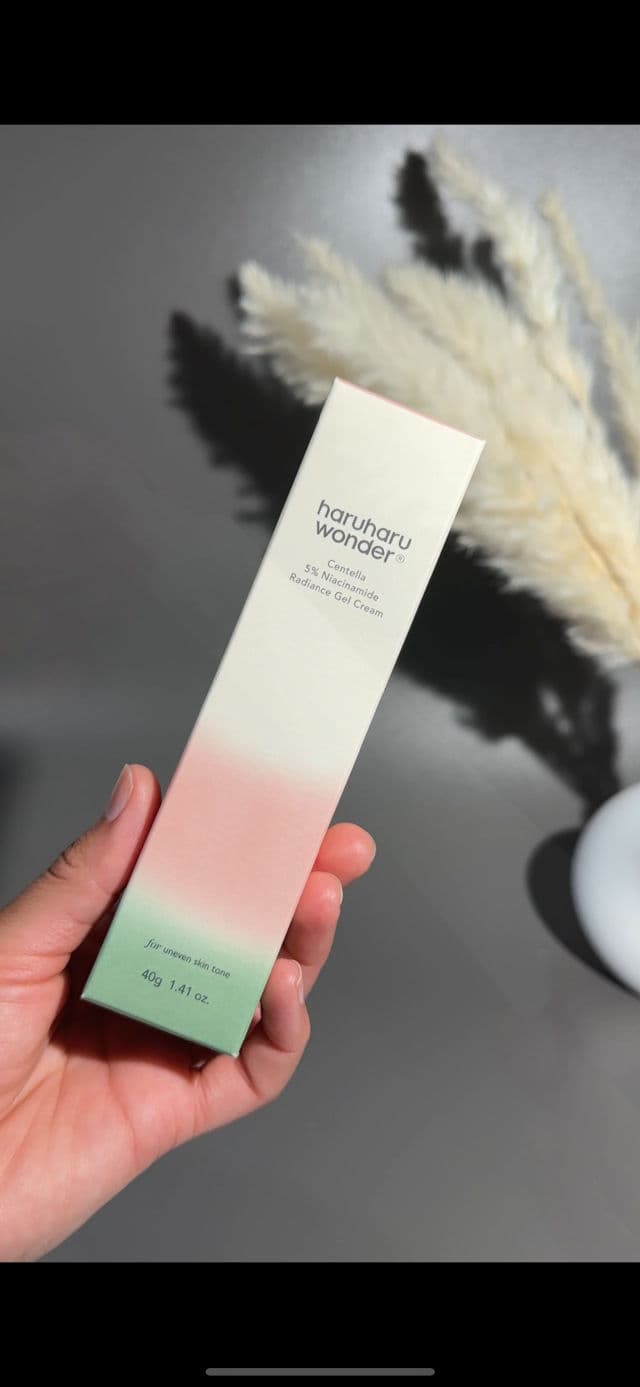 HaruHaru WONDER Centella 5% Niacinamide Radiance Gel Cream review photo by skincare12