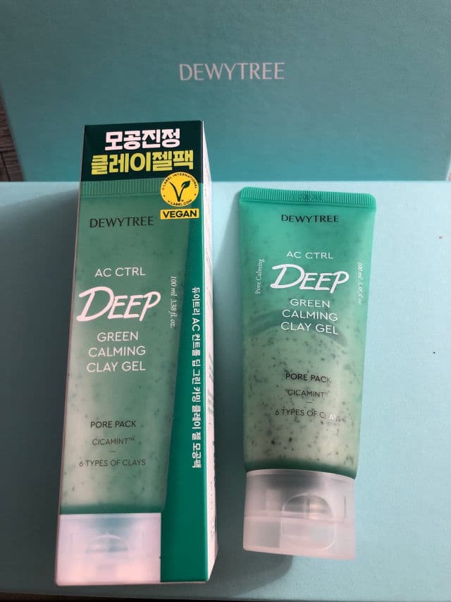 DEWYTREE AC Ctrl Deep Green Calming Clay Gel Pore Pack review photo by Pixiesnewlife