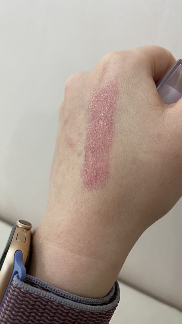 Huda Beauty Diamond Hydrating Lip Balm review photo by ohohbeauty