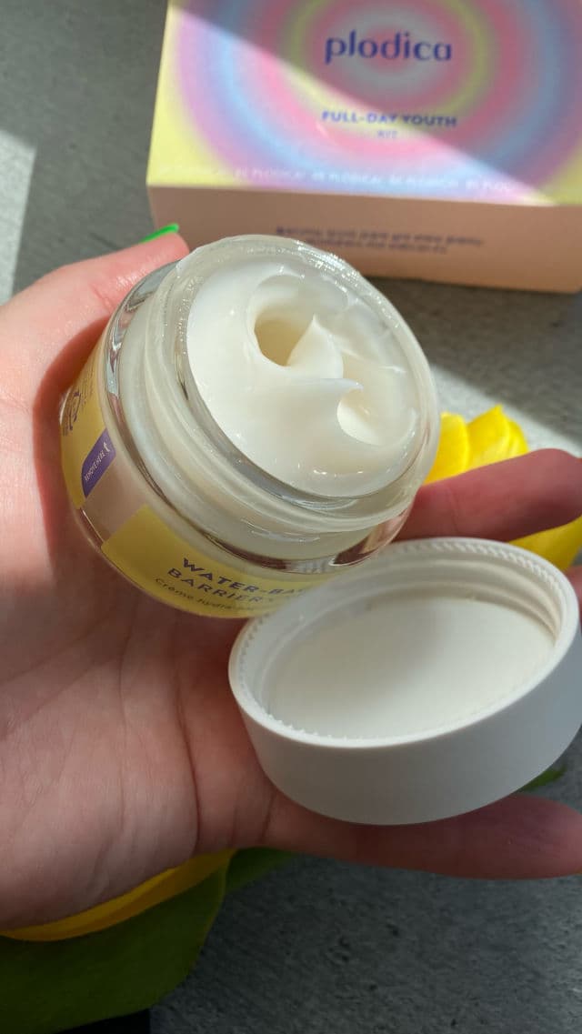 Plodica Water-Bag Barrier Cream review photo by ohohbeauty
