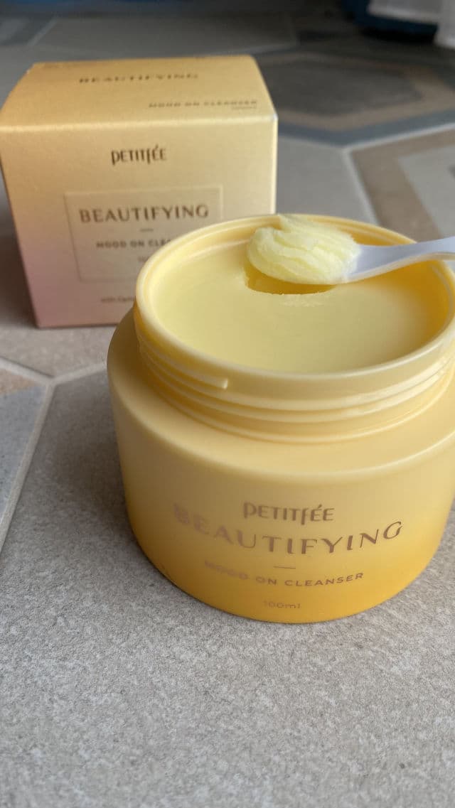 Petitfee Beautifying Mood On Cleanser review photo by ohohbeauty