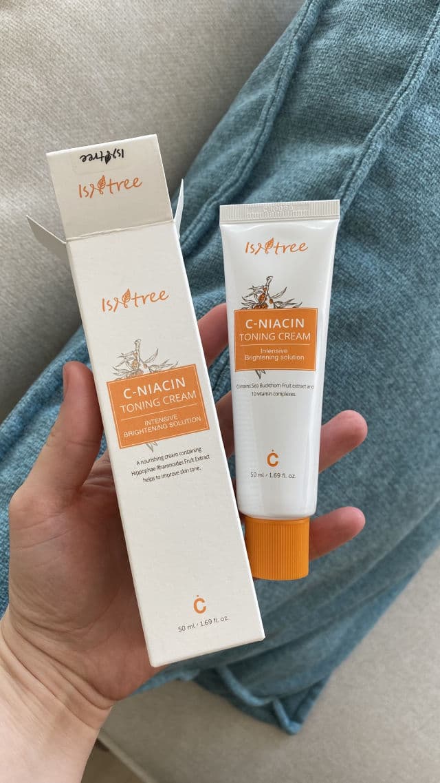 ISNTREE C-Niacin Toning Cream review photo by ohohbeauty