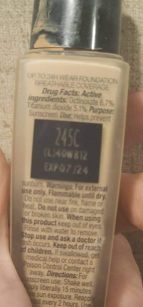 Lancome Teint Idole Ultra 24H Long Wear Foundation review photo by Rosie84