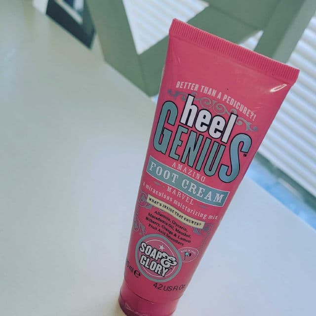 Soap & Glory Heel Genius Amazing Foot Cream review photo by Janina2014
