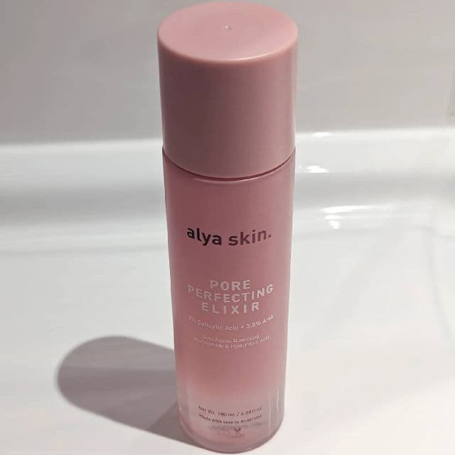 Alya Skin Pore Perfecting Elixir review photo by AllyOlly
