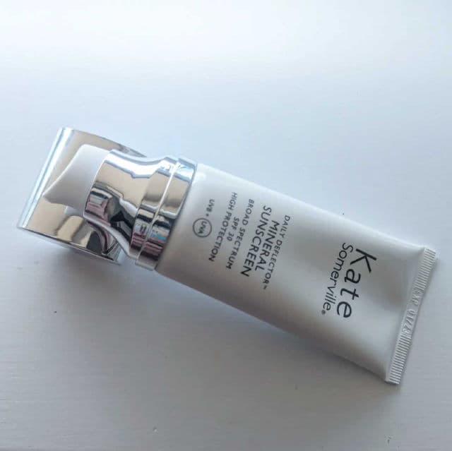 Kate Somerville Daily Deflector Mineral Sunscreen SPF 40 PA++++ review photo by AllyOlly
