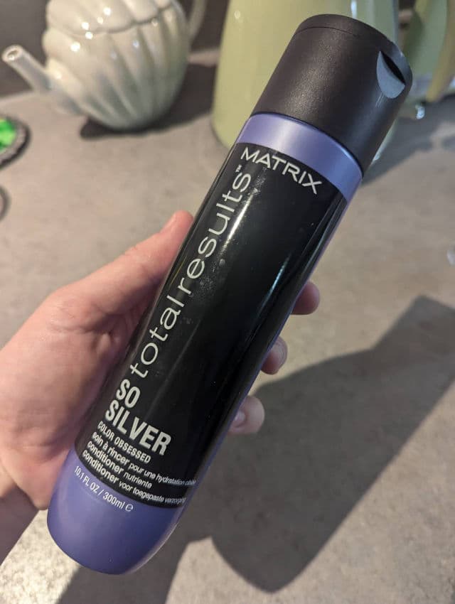 Matrix Total Results So Silver Conditioner review photo by AllyOlly
