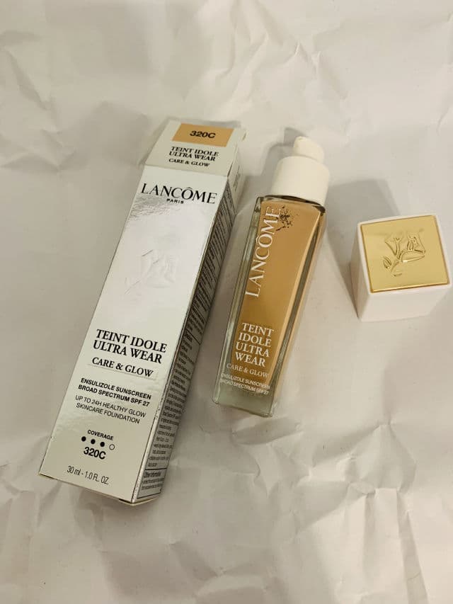 Lancome Teint Idole Ultra Wear Care & Glow Foundation review photo by AngieQuantas