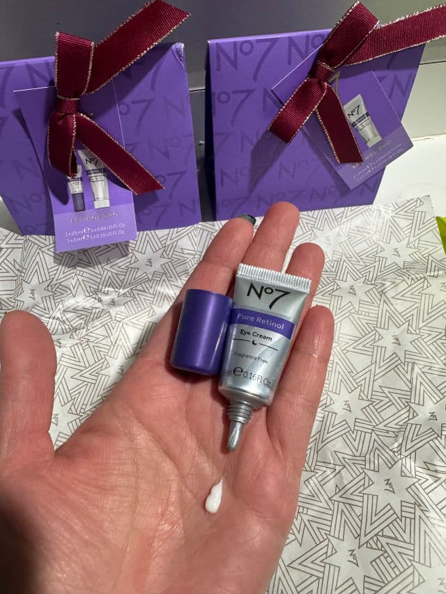 No7 Pure Retinol Eye Cream review photo by AngieQuantas
