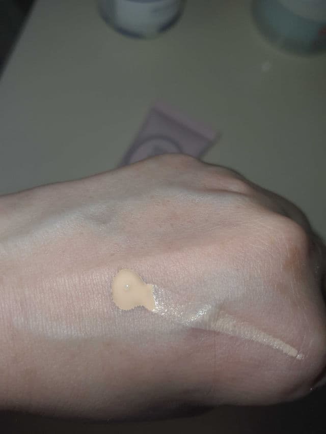 ETUDE Precious Mineral BB Cream Moist SPF50+ PA+++ review photo by ChristieX