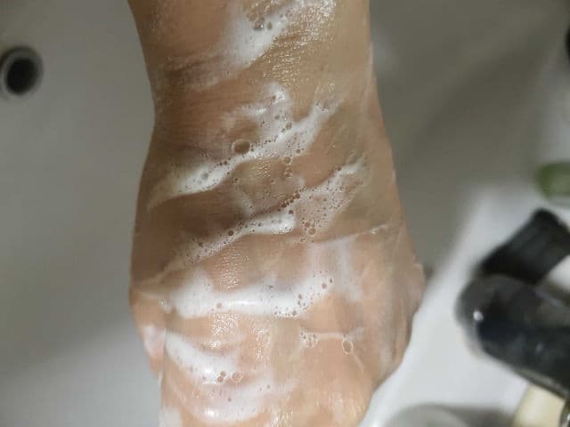 HOLIKA HOLIKA Aloe Facial Cleansing Foam review photo by ChristieX