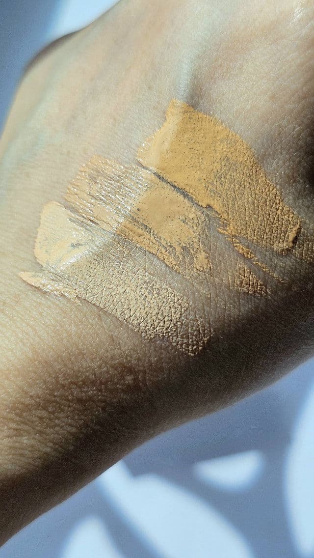 THE FACE SHOP 201 Light Beige review photo by ChristieX
