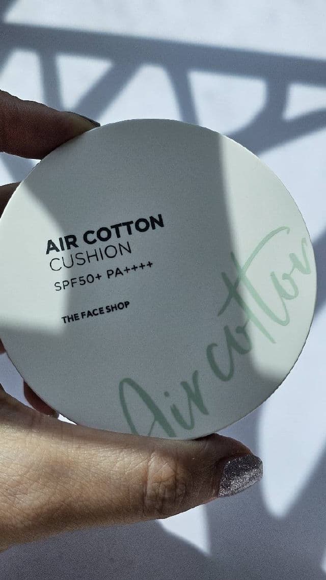 THE FACE SHOP 201 Light Beige review photo by ChristieX