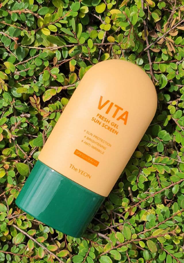 The Yeon Vita Fresh Gel Sun Screen SPF50+/PA+++ review photo by ChristieX