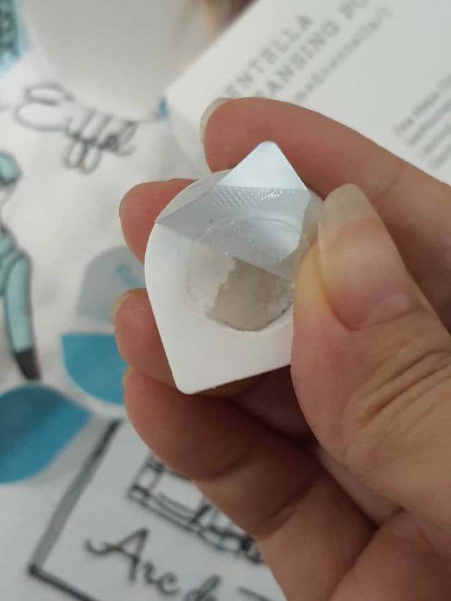 COSRX Low pH Centella Cleansing Powder review photo by ChristieX
