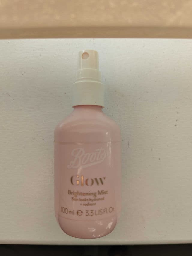 Boots Glow Brightening Mist review photo by LizaV