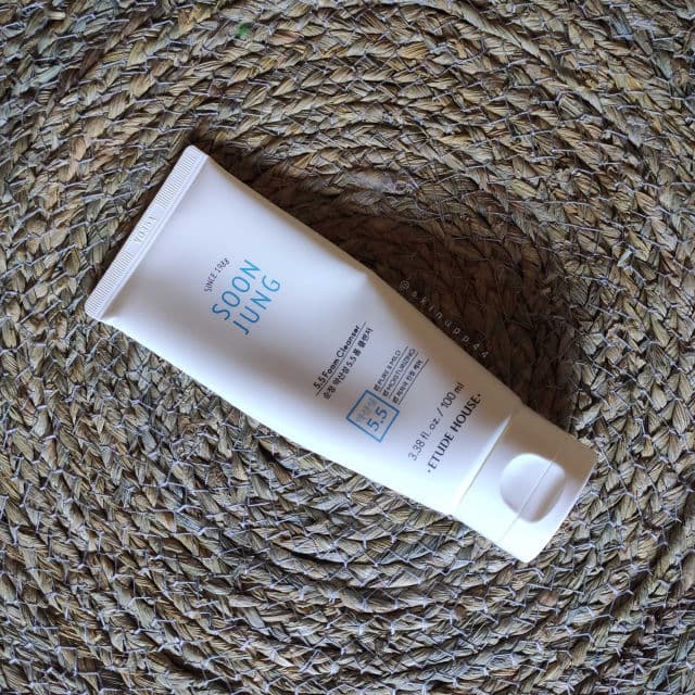 ETUDE SoonJung 5.5 Foam Cleanser review photo by skinupp44