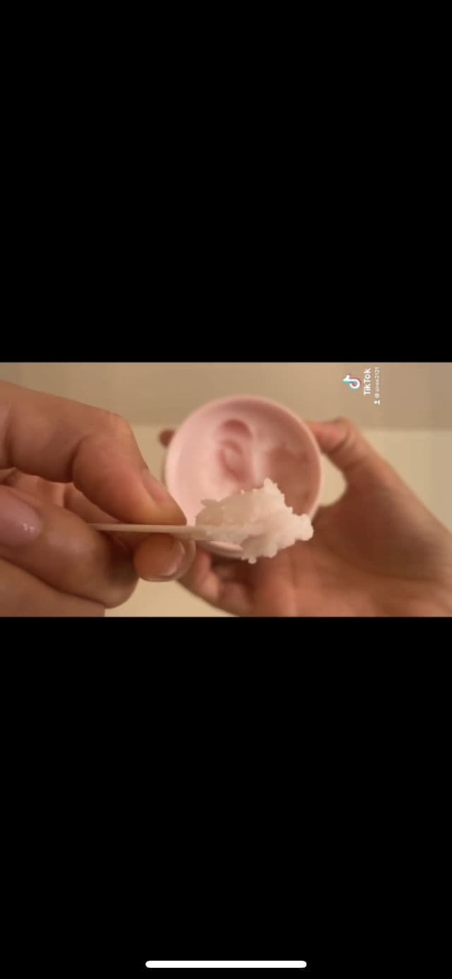 Doll 10 Daily Dissolve Enzyme Cleansing Balm review photo by Airee21