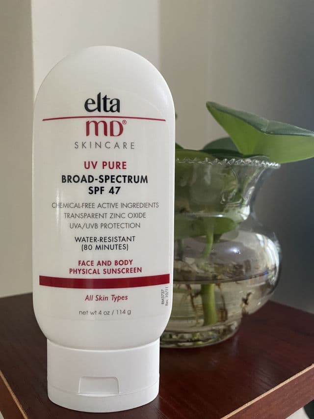 EltaMD UV Pure Broad-Spectrum SPF 47 review photo by yeongchae