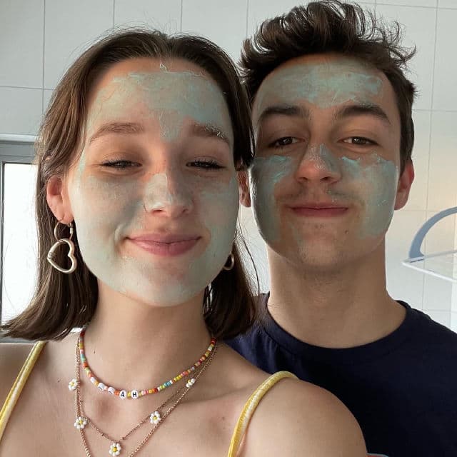 Freeman Dead Sea Minerals Facial Anti-Stress Mask review photo by Carostorms