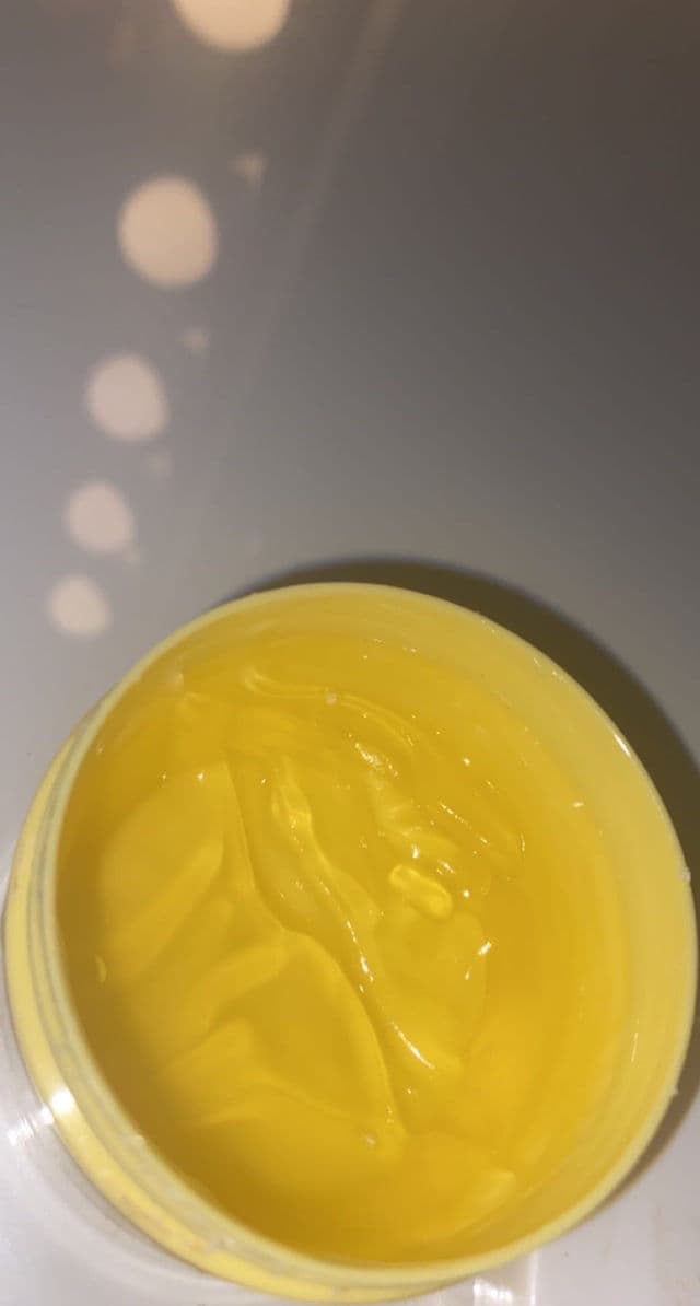 Boots Glow Pineapple Gel Moisturiser review photo by c12