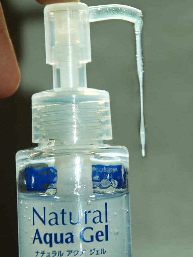 Cure Natural Aqua Gel Skin Exfoliator review photo by mochiface