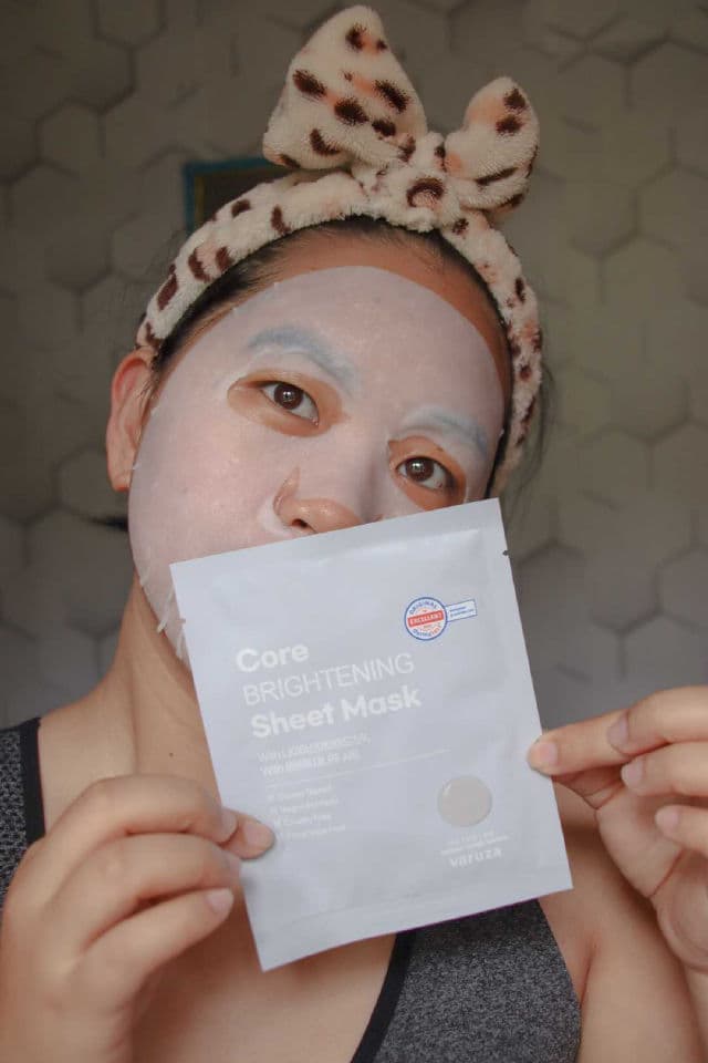 Varuza Core Brightening Sheet Mask with Niacinamide 5% review photo by mochiface