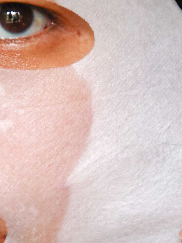 Varuza Core Brightening Sheet Mask with Niacinamide 5% review photo by mochiface