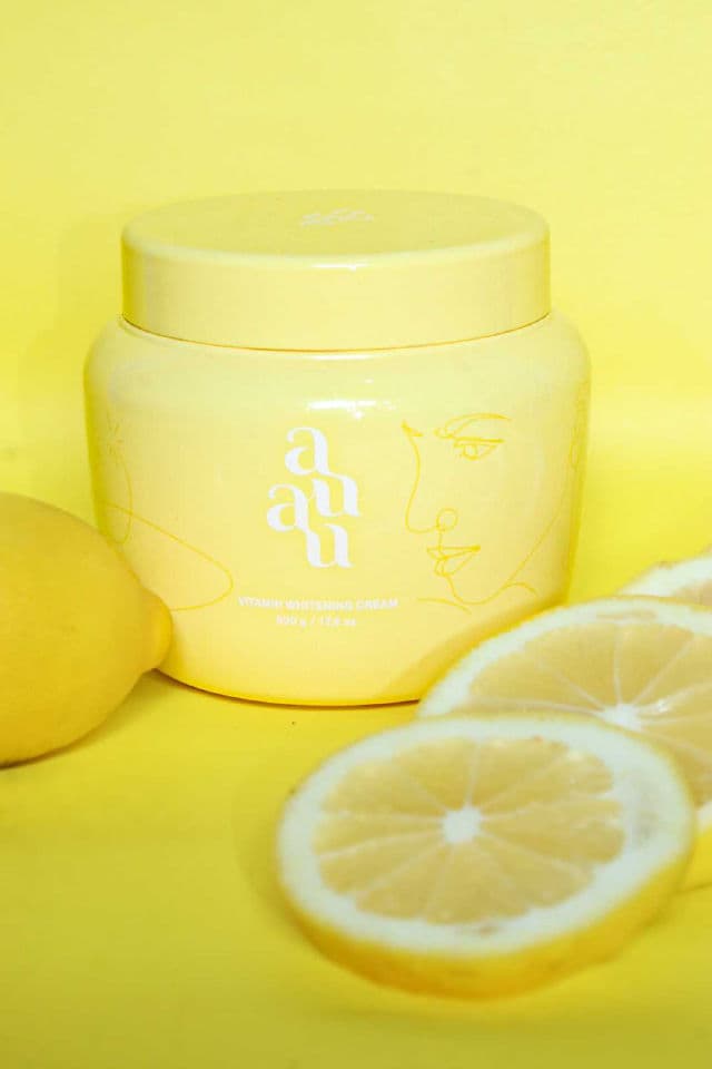 Auau Vitamin Whitening Moisture Cream review photo by mochiface