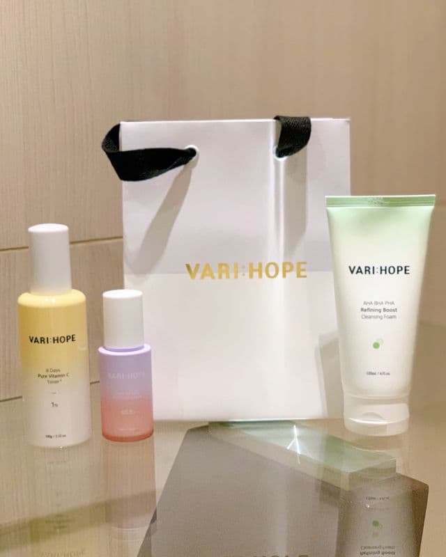 VARI:HOPE 8 Days Pure Vitamin C Toner review photo by Licalikes