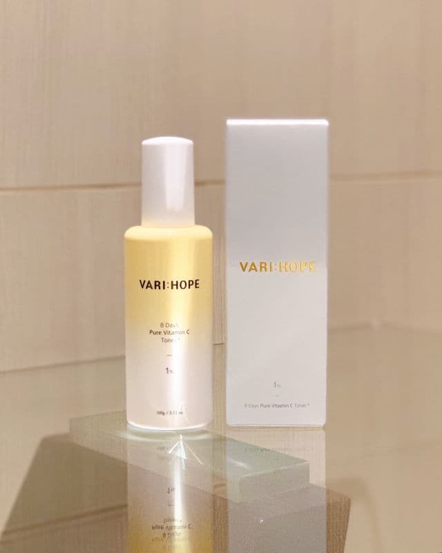 VARI:HOPE 8 Days Pure Vitamin C Toner review photo by Licalikes