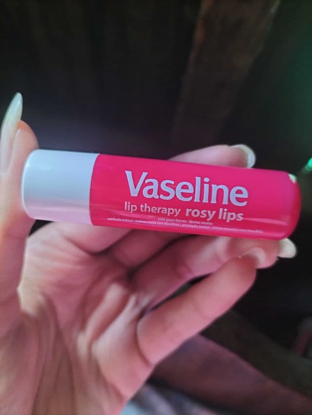 Vaseline Lip Therapy® Rosy Lips Stick review photo by yoonhxxc