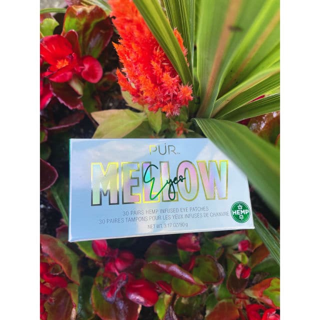 PÜR Mellow Eyes Hemp Infused Eye Patches review photo by clairemarie