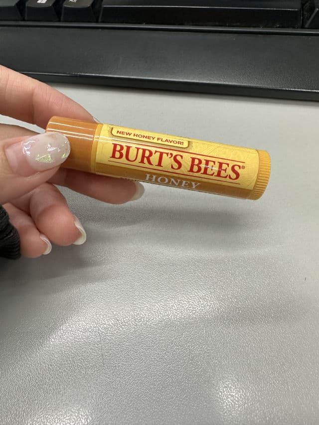 Burt's Bees Honey Lip Balm review photo by claureviewhk