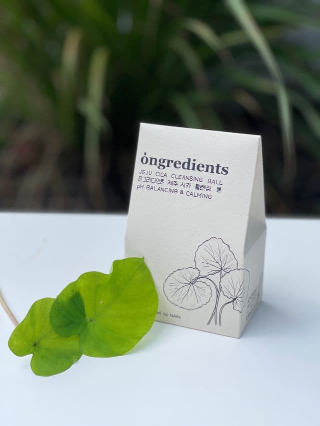 Ongredients Jeju Cica Cleansing Ball review photo by queque062