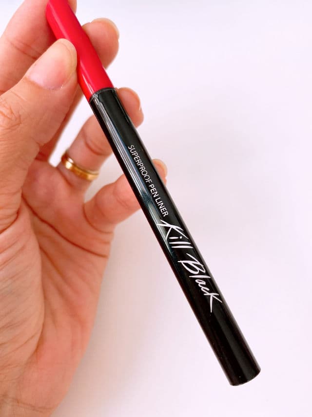Clio 01 Black review photo by agathagarib