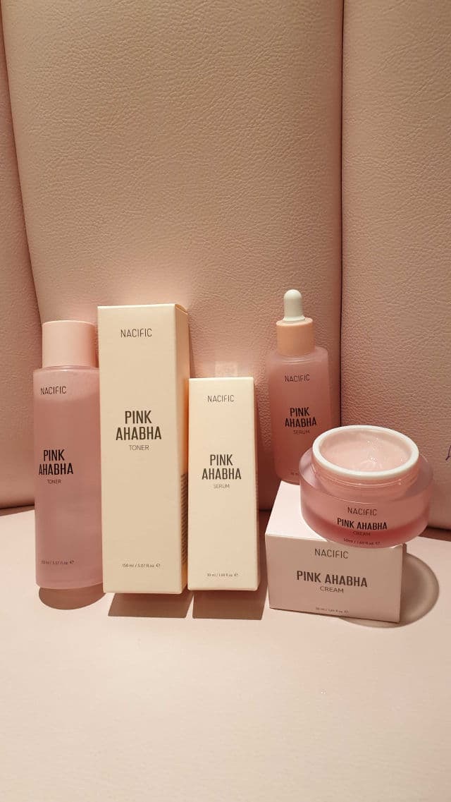 Nacific Pink AHA BHA Serum review photo by pickycutiepie