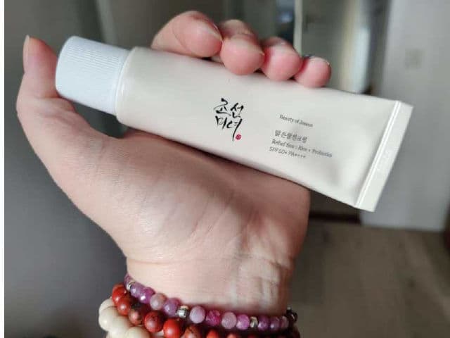 Relief Sun Rice + Probiotics SPF50+ PA++++ product review