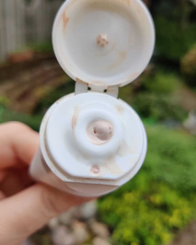 Avene Mineral Lotion SPF 50+ review photo by Lesyao