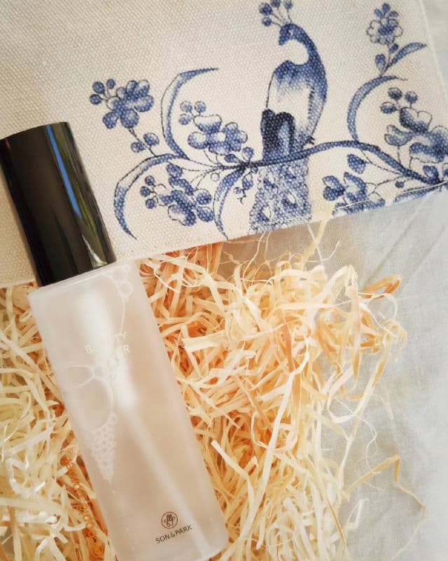 Son & Park Beauty Water Mist review photo by Lesyao