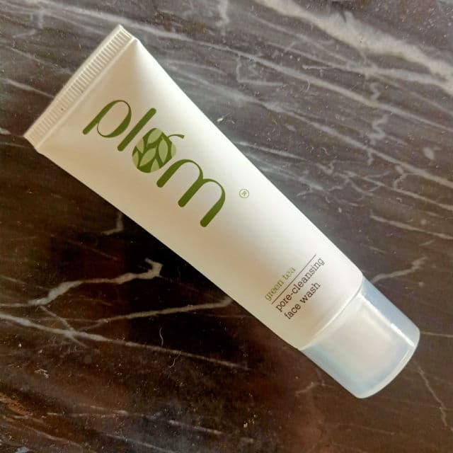 Plum Green Tea Pore-Cleansing Face Wash review photo by Zoebird