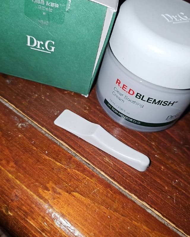 DR.G [Discontinued] R.E.D Blemish Clear Soothing Cream review photo by Nickers402