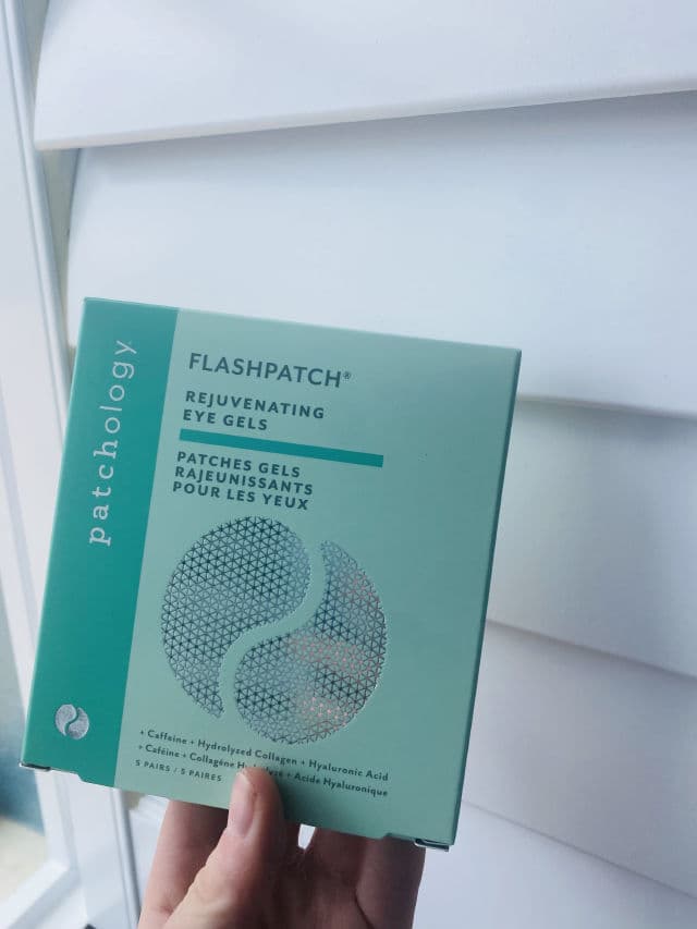 Patchology FlashPatch Rejuvenating Eye Gels review photo by ElizabethHopeH