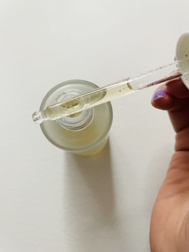 ISNTREE Mugwort Calming Ampoule review photo by Dani99