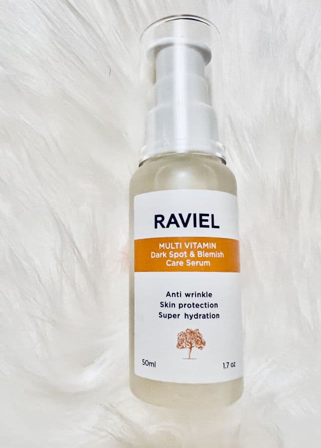 RAVIEL Multi Vitamin Dark Spot & Blemish Care Face Serum review photo by mrsdmk1969