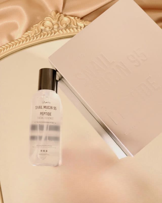 Snail Mucin 95 + Peptide Essence product review